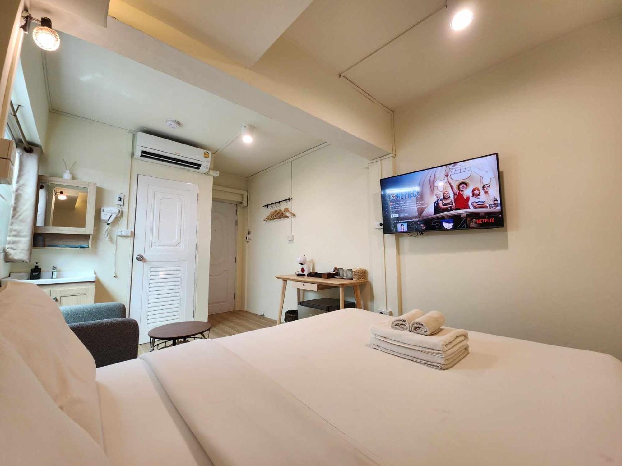 Canal View Lo-Ha Guest House, Contactless Check-In Bangkok Ngoại thất bức ảnh
